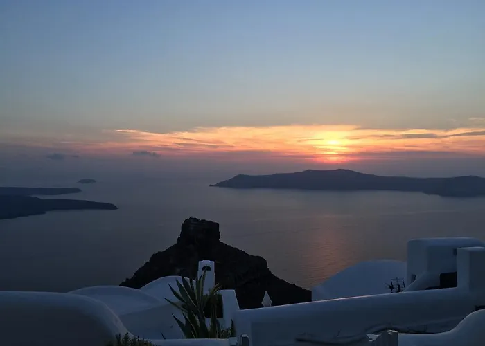 Vallais Imerovigli (Santorini)